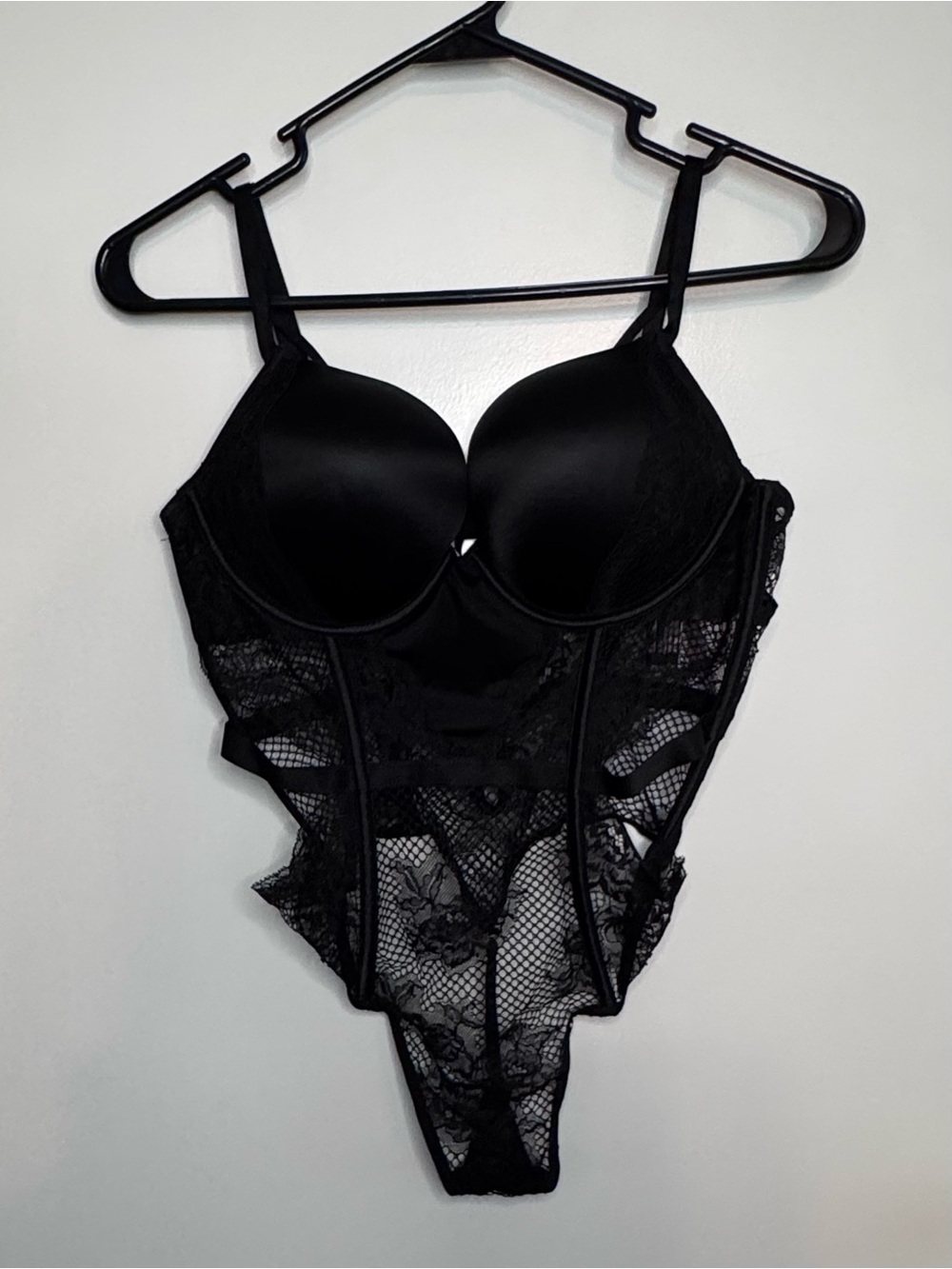 Victoria’s Secret Black Lace Push Up Underwire Bodysuit Size Medium